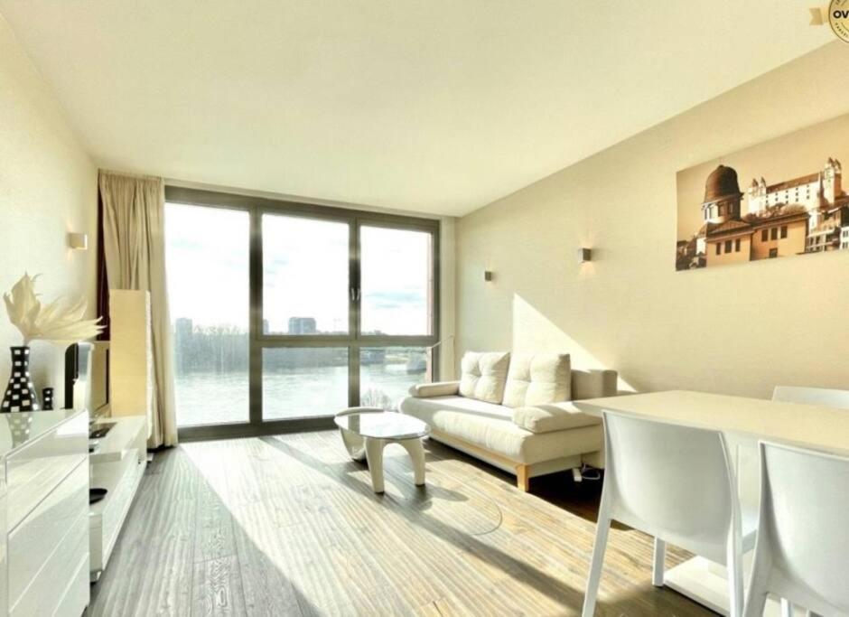 Apartament Eurovea Cozy Studio Bratysława Zewnętrze zdjęcie